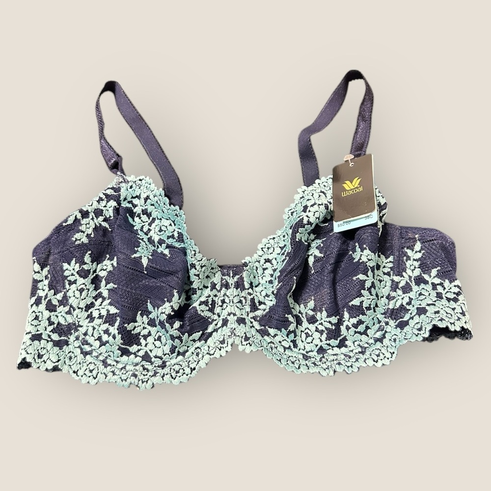 Wacoal Navy and Baby Blue Lace Bra